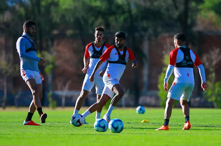 Twitter @ClubNecaxa