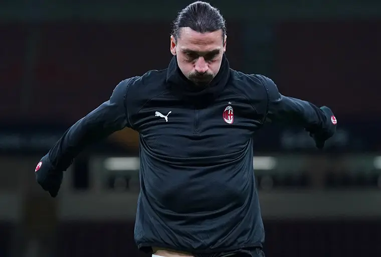 Twitter @acmilan