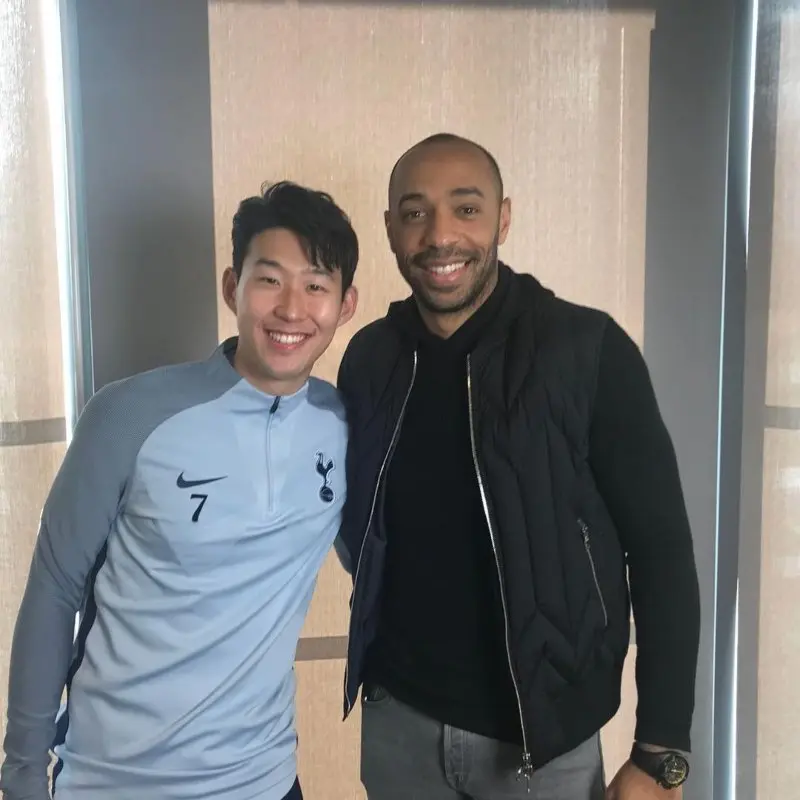 El exjugador Thierry Henry promueve la lucha contra el racismo. (Instagram @thierryhenry)