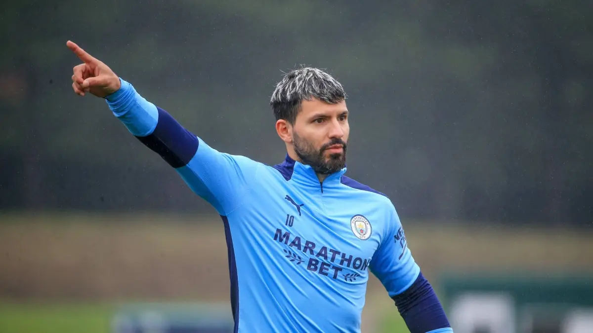 Twitter @ManCity