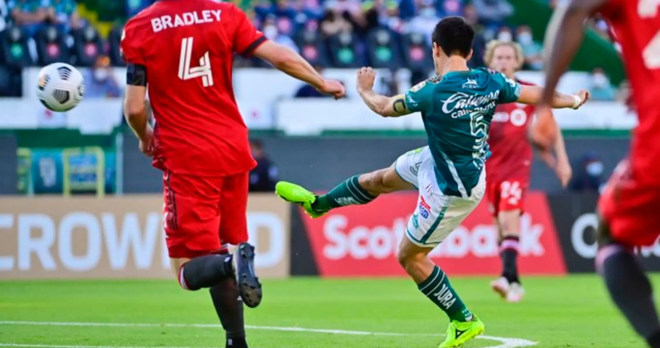 Twitter @clubleonfc