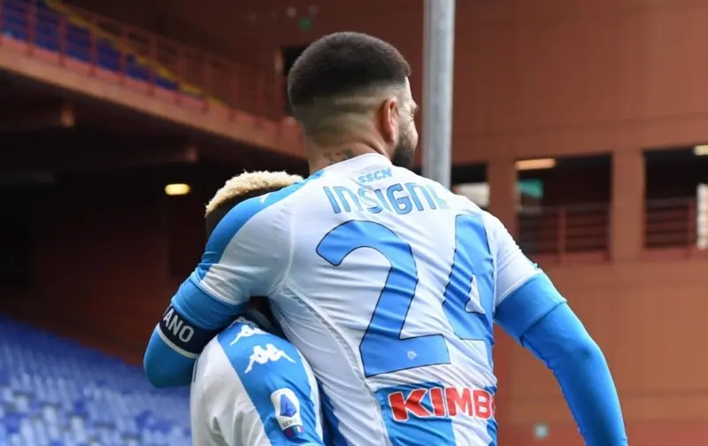 Napoli llega al cuarto lugar (FB: SSC Napoli)