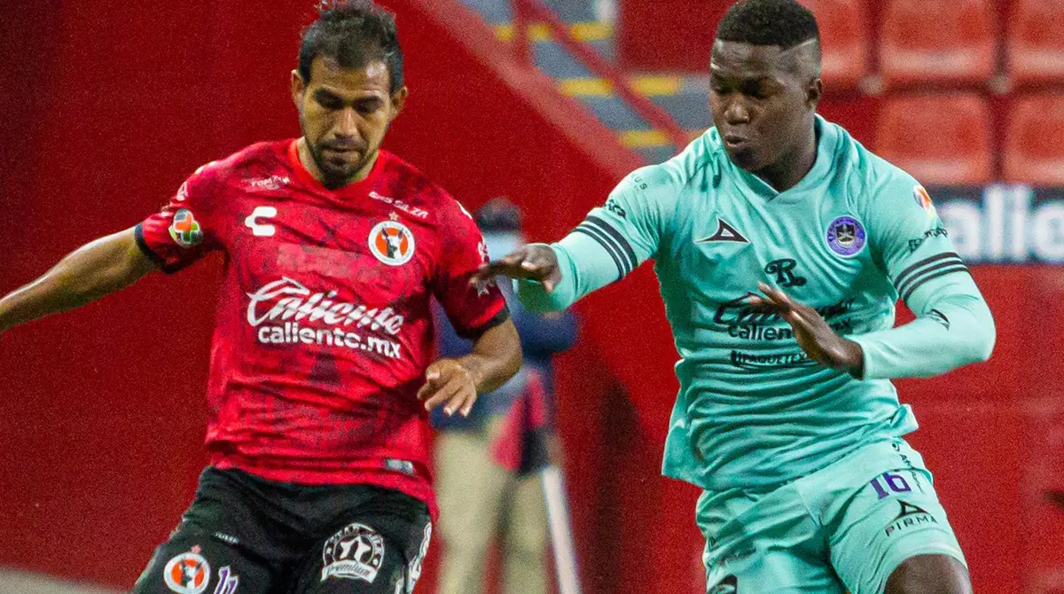 Twitter @Xolos
