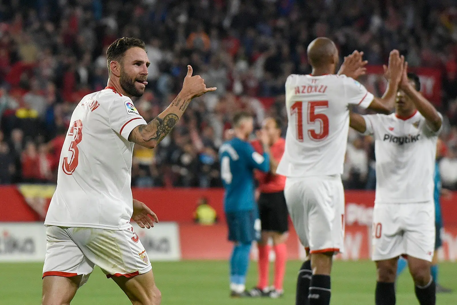 Miguel Layún celebrando su gol ante el Real Madrid (Twitter - @Miguel_layun))
