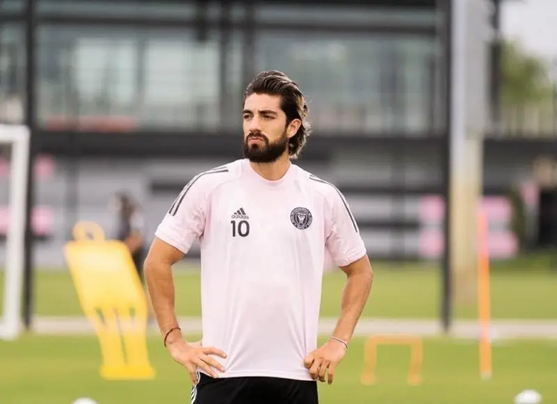 Agradece las oportunidades al 'Tata' Martino (FB: Rodolfo Pizarro Oficial)