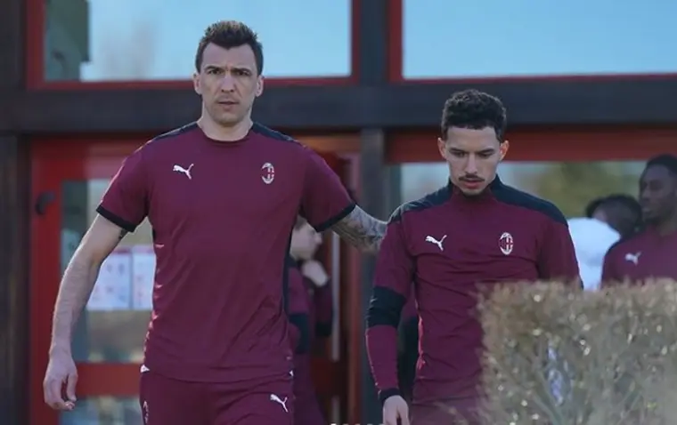 Instagram @mariomandzukic