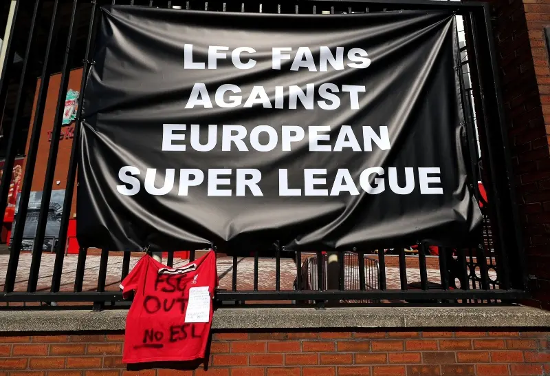 Cree que la UEFA defiende sus