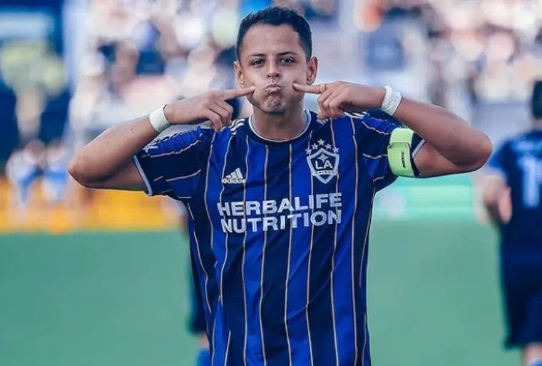 Instagram @ch14_