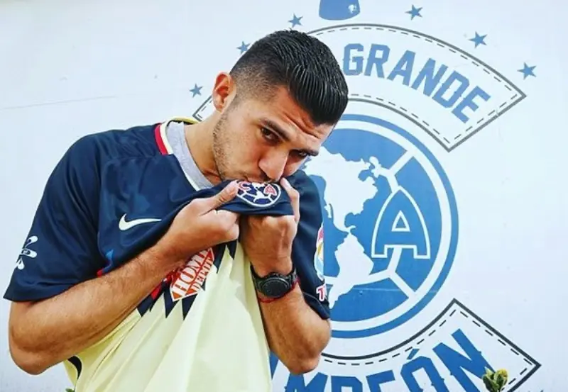 El delantero Henry Martín lleva seis goles en el Guard1anes 2021. (Instagram @henrymartinm)