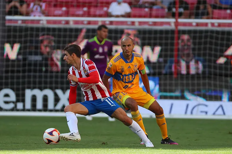 Twitter @Chivas