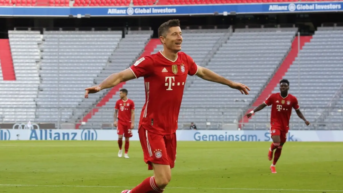 Twitter @FCBayernES