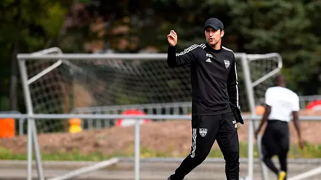 San José en un entrenamiento - KAS Eupen