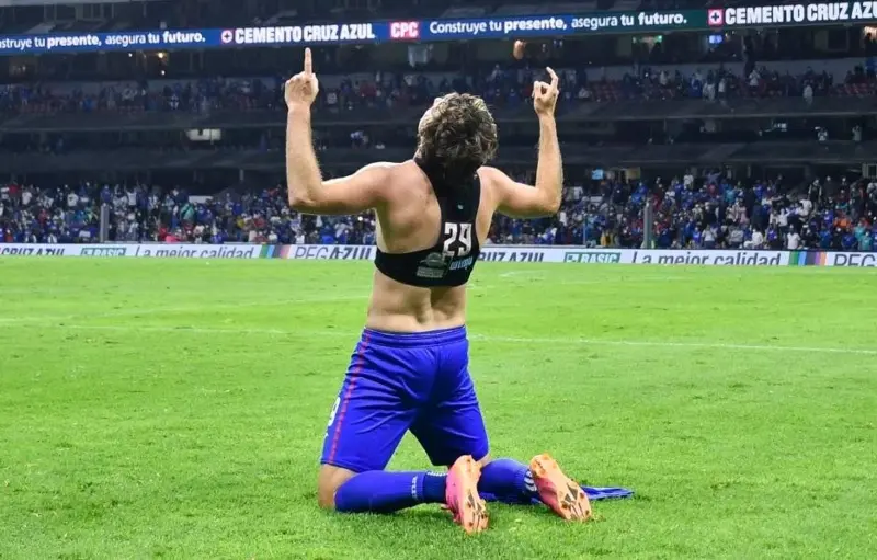 Anotó el gol del triunfo ante Toluca (FB: Cruz Azul Fútbol Club)