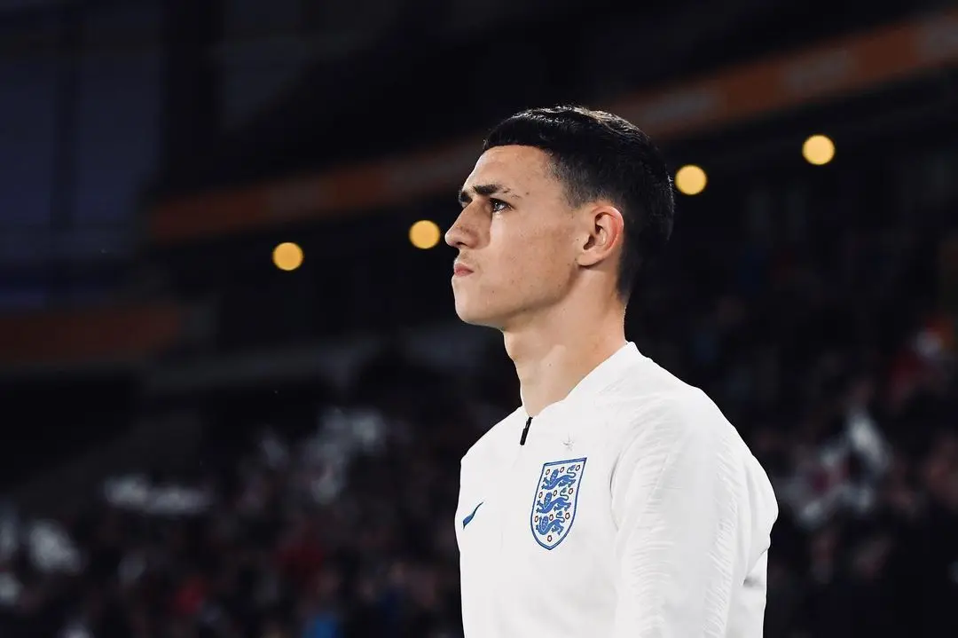 Phil Foden con Inglaterra - @philfoden