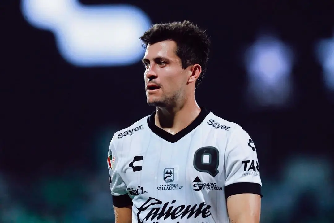 Fernando Madrigal con Querétaro - @fernamadri08