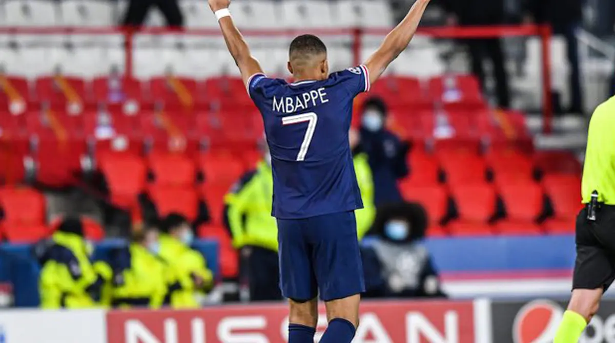 Twitter @KMbappe