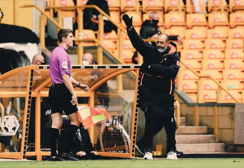 Fue el último partido de Nuno en los Wolves (@WolvesEspanol)