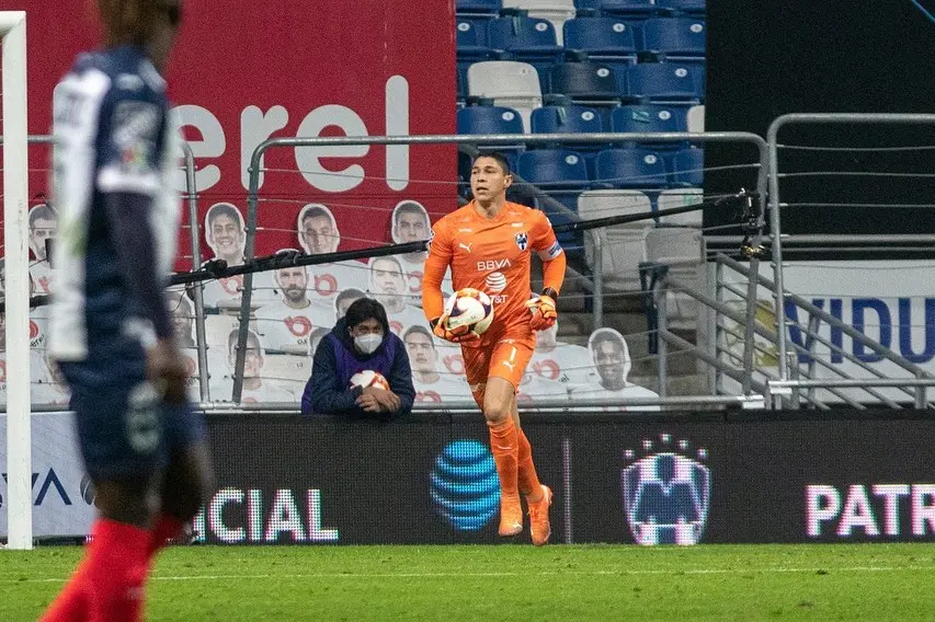 Hugo González en juego con Rayados - @hugogonzalez1