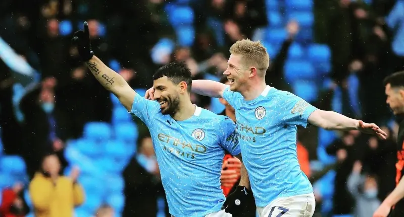 De Bruyne se mostró triste por no levantar la 'orejona' (@DeBruyneKev)