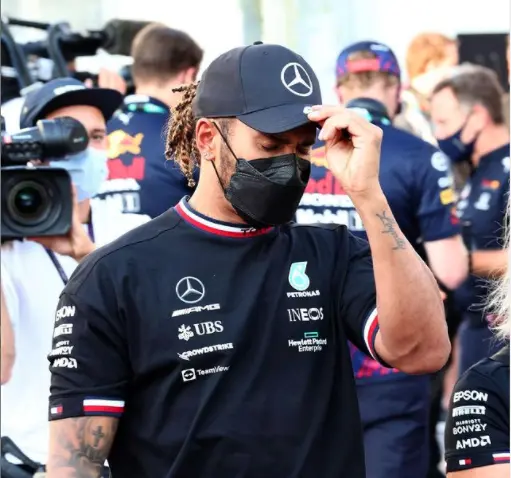 Instagram @f1