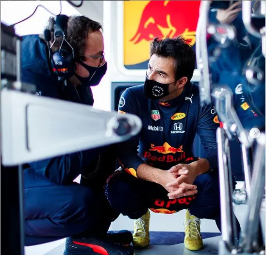 Instagram @redbullracing