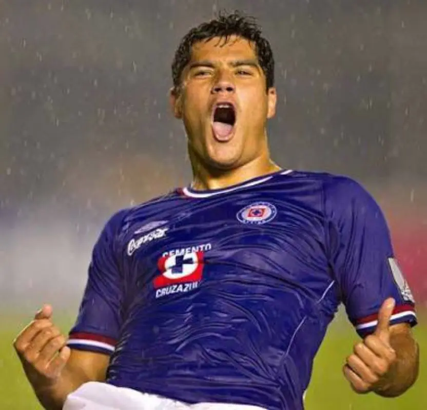 Llegó a Cruz Azul Hidalgo a los 15 años de edad. Foto: @Chuletita_Of