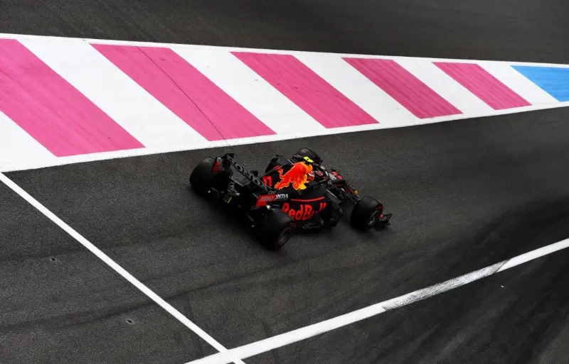 Sergio Pérez dijo que tuvo problemas con el propulsor (@SChecoPerez)