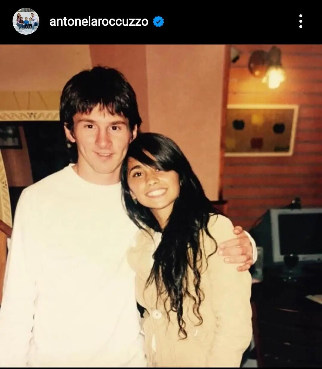 Antonella y Messi se conocen desde la infancia, hace cuatro años se casaron-@antonelarocuzzo