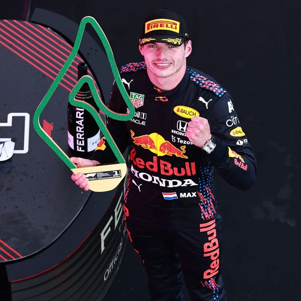 Max Verstappen celebró un podio más en el 2021. (Twitter/Red Bull Racing)