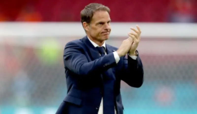 Acusó presión dentro de la selección de Holanda (@KNVB)
