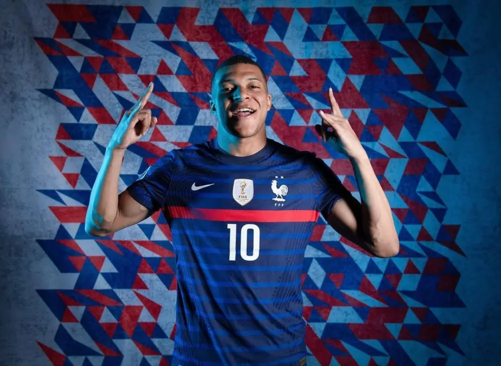 El jugador del PSG no logró anotar en la presente Euro 2020. (Instagram @k.mbappe)