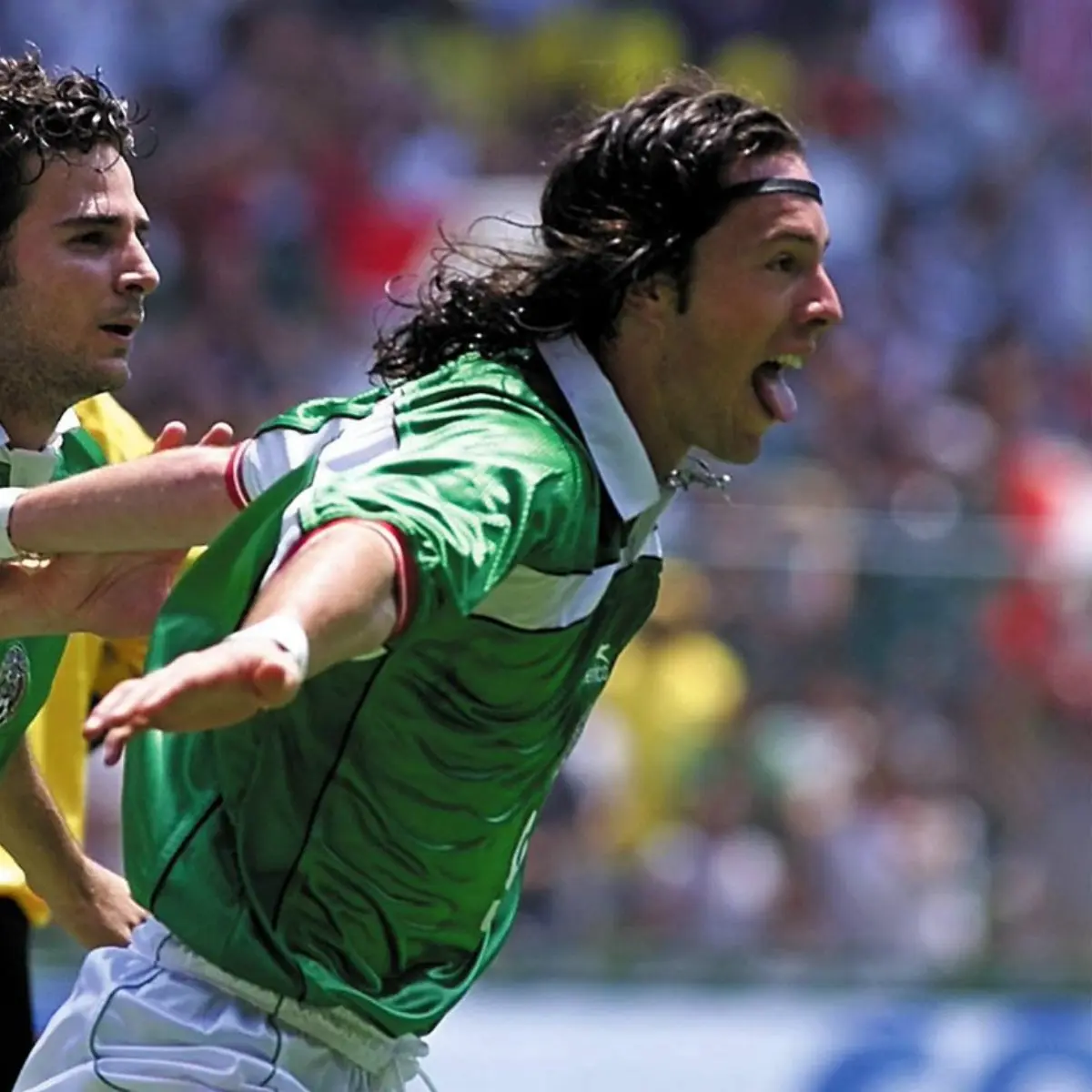 De Nigris jugó 16 partidos con México y anotó cuatro goles-@miseleccionmx