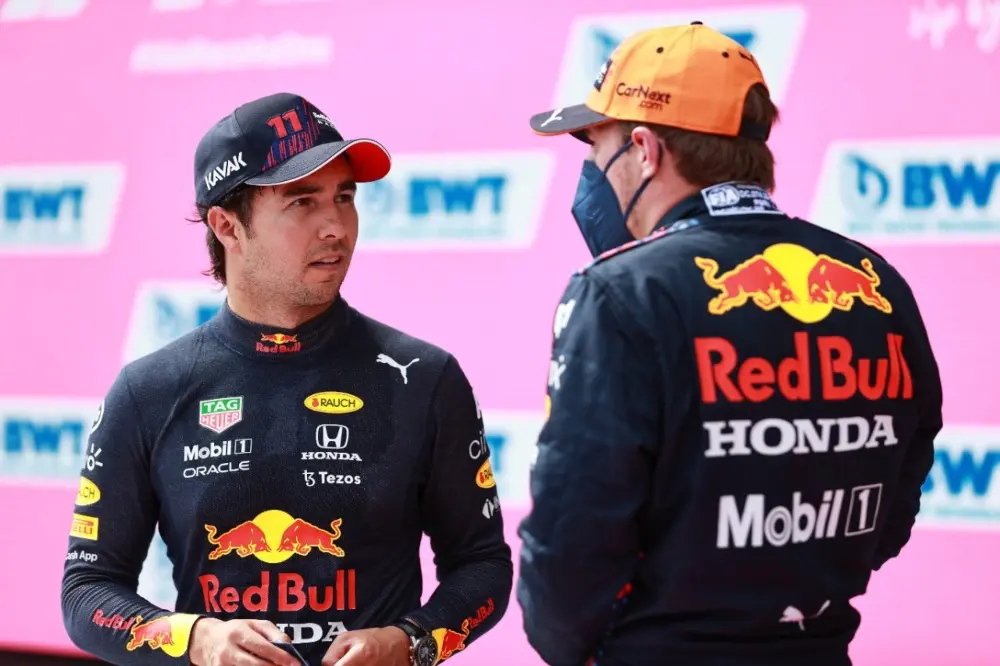El mexicano Sergio 'Checo' Pérez terminó sexto en el GP de Austria. (Twitter @redbullracing)