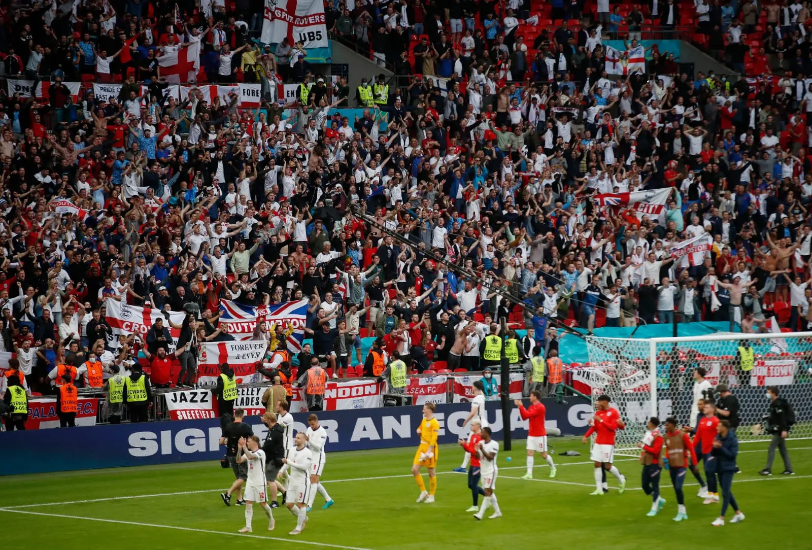 Los casos de Covid han incrementado en esta Euro 2020-@england