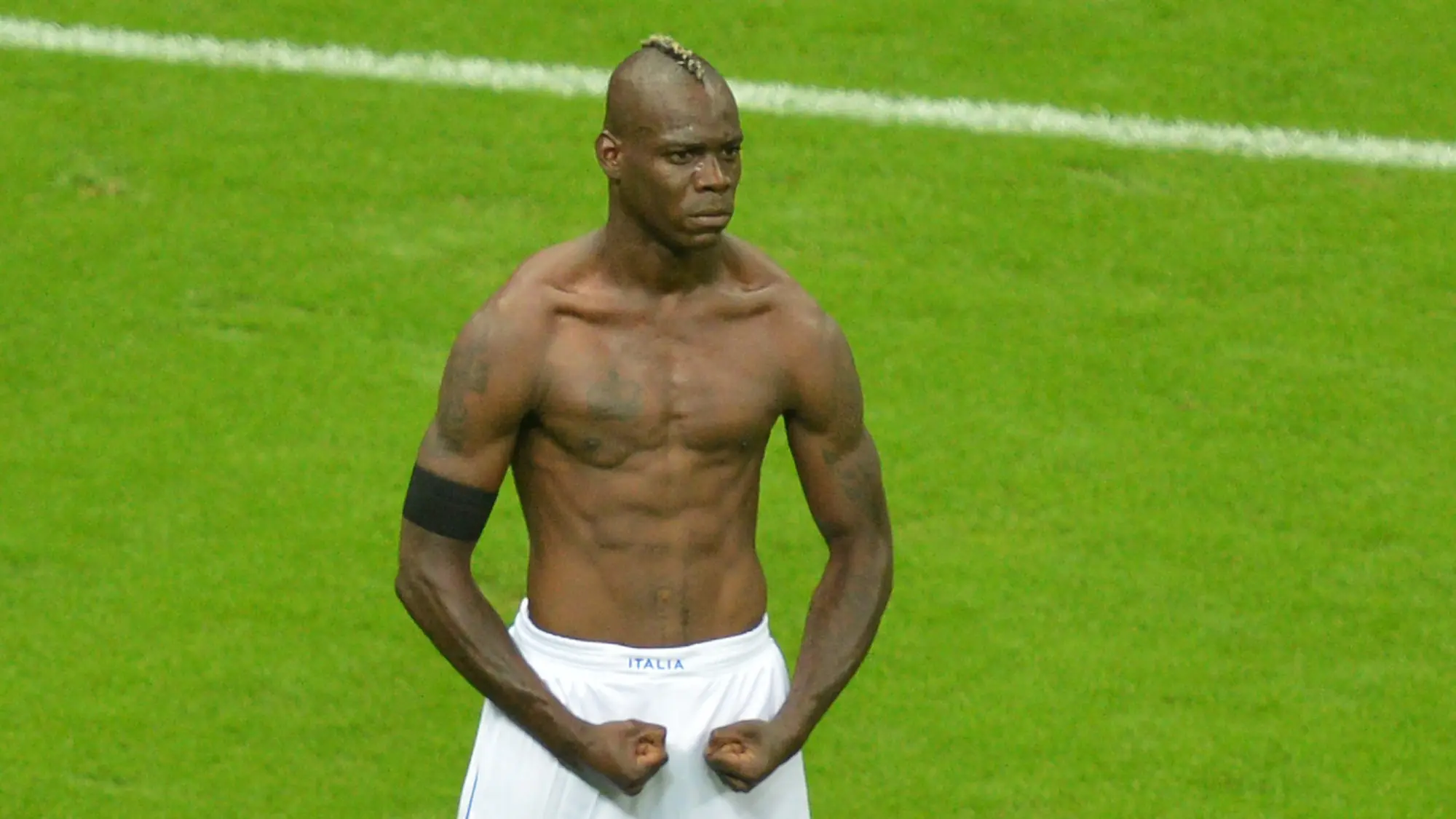 Balotelli y su celebración ante Alemania - @EURO2020