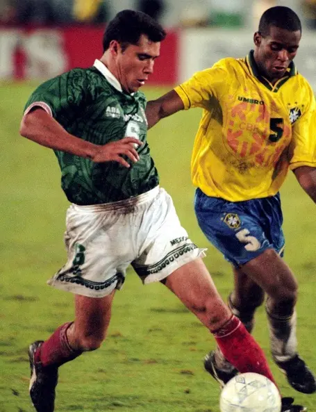 La lesión le costó la carrera al futbolista que nunca pudo retomar su nivel-@RodrigoLara