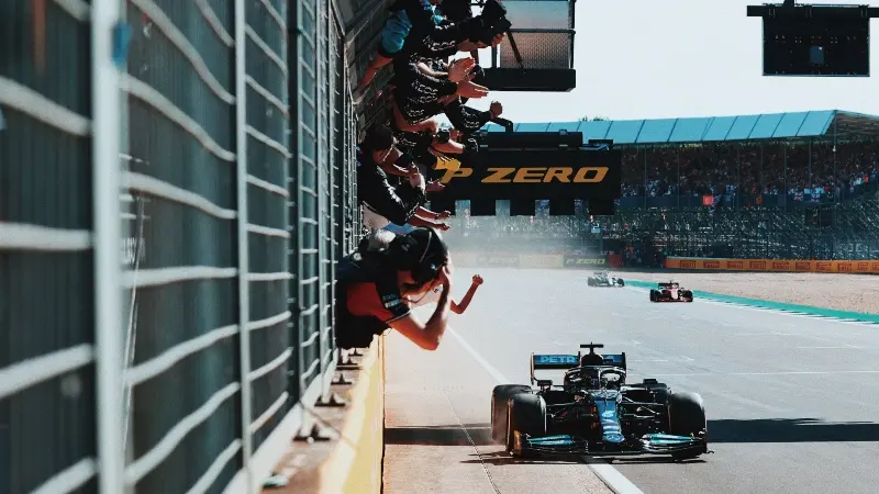 Lewis Hamilton ganó el GP de Gran Bretaña (@LewisHamilton)