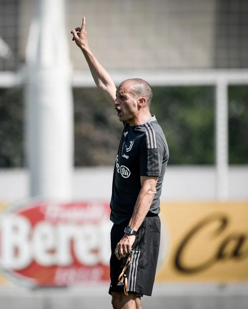 El entrenador de la Juventus, Massimiliano Allegri, rechazó al Real Madrid. (Instagram @juventus)