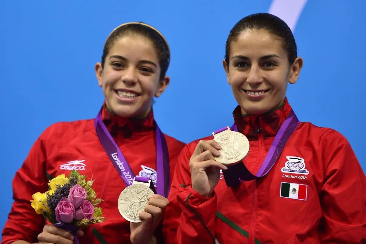 Alejandra Orozco hizo historia en el 2012 al convertirse en la deportista mexicana más joven en ganar una presea olímpica-@AleOrozcoLoza
