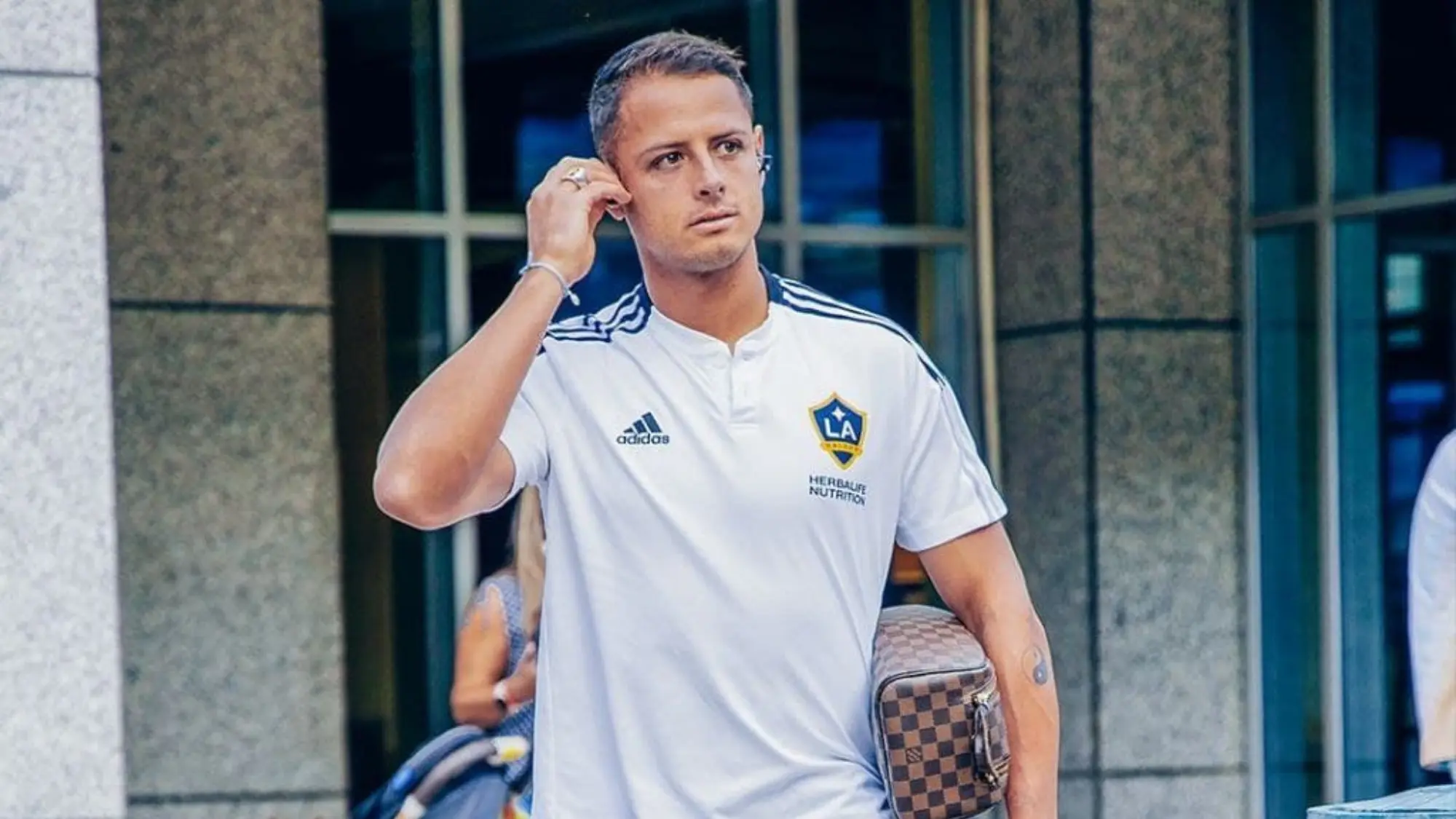 Instagram @ch14_