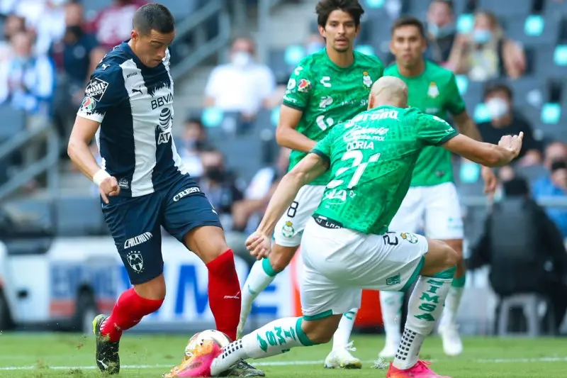 Rogelio Funes Mori en un partido de Monterrey - Twitter @Rayados