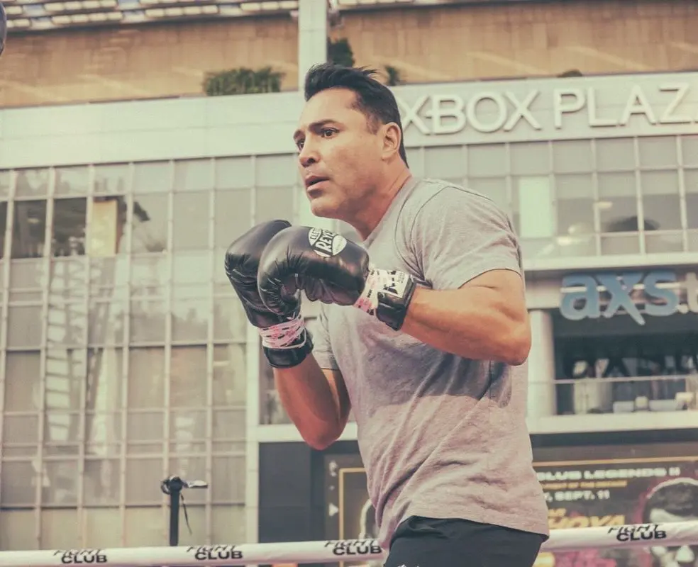 El 'Golden Boy' se retractó de haber retado a 'Canelo' 'Alvarez. Foto: Instagram Óscar de la Hoya.