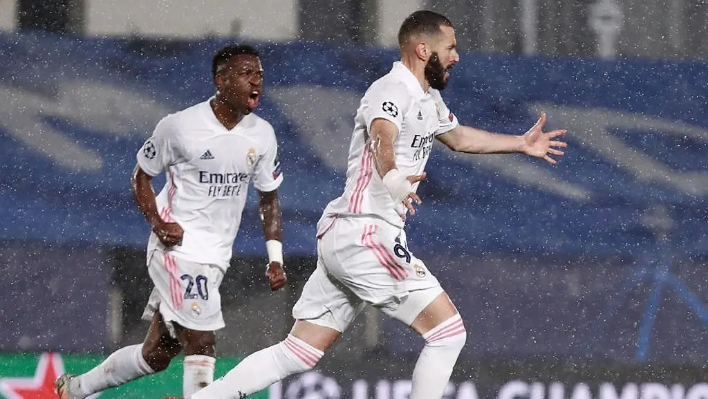 Vinicius y Benzema festejan un gol en Champions League - @karimbenzema