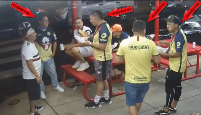 Identificaron a las personas sospechosas (YouTube: PhiladelphiaPolice)