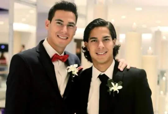 Diego Lainez felicita a su hermano por debutar con gol en el América Diego Lainez felicita a su hermano por debutar con gol en el América