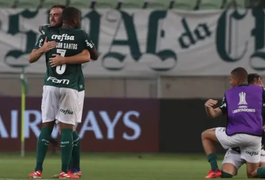 Comparan al árbitro del Palmeiras-River con Adalid Maganda Comparan al árbitro del Palmeiras-River con Adalid Maganda