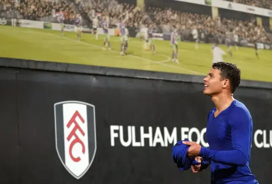 Thiago Silva regala camiseta del Chelsea y sería suspendido Thiago Silva regala camiseta del Chelsea y sería suspendido