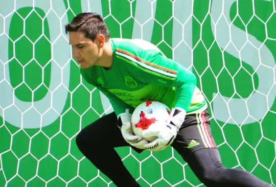 Piojo revela por qué dejó fuera del Mundial a Moisés Muñoz Piojo revela por qué dejó fuera del Mundial a Moisés Muñoz