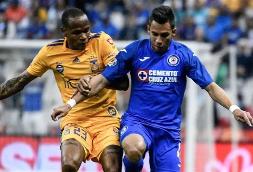 ¿Cuántos meses estuvo Alex Castro sin jugar en el Cruz Azul? ¿Cuántos meses estuvo Alex Castro sin jugar en el Cruz Azul?