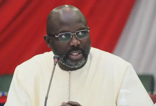 No es el mejor del mundo, George Weah ataca a Cristiano No es el mejor del mundo, George Weah ataca a Cristiano
